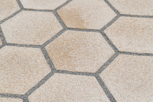 Asak Flyt Umbriano Granite beige textured.