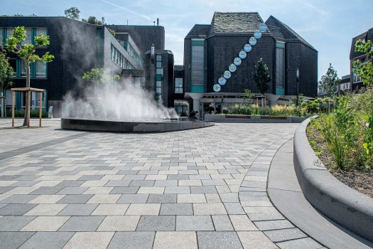 Langenfeld (D), Town Hall Square, Boulevard blasted in Quartz grey, Silver grey and Titan grey.