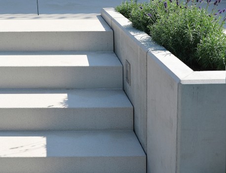 Conturo beton grey smooth.