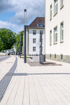 Herford (D), Education campus, La Linia Object color 3426  in Combination with Blind guidance pavement Anthracite.