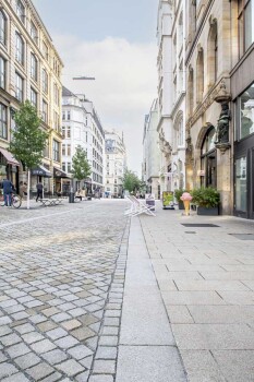 Hamburg (D), Townhall Quartier, La Linia Sand beige.