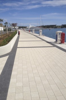 Šibenik (HR), Marina Mandalina, La Linia Sand beige and Anthracite basalt.