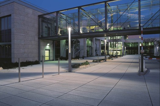 Luxemburg (LU), Hospital de Kirchberg, La Linia Light granite in Combination with ConceptDesign.