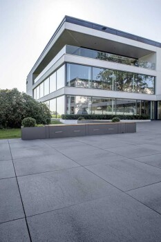 Menden (D), Company headquater, Umbriano Grau anthracite, textured.