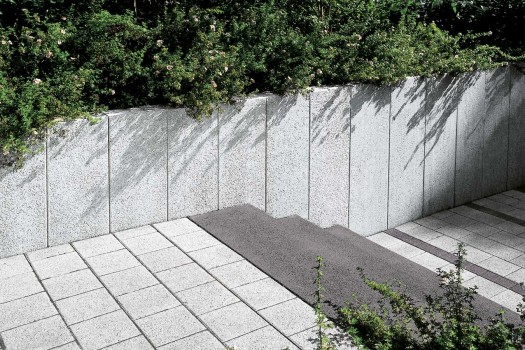 Privat object, Alessio-Stelen granitgrey white.