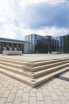 Essen (DE), Philharmonie, Tocano Zandbeige in combinatie met La Linia Zandbeige.