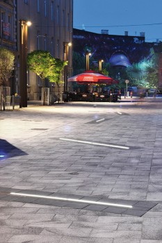 Chorzów (PL), Pedestrian zone Jagiellońska, Umbriano Grey granite-white and Grey-anthracite textured.