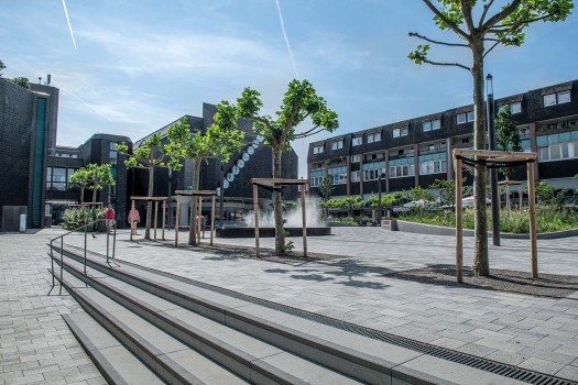 Langenfeld (D), Town Hall Square, Umbriano textured, Grey granite-white and Grey-anthracite.