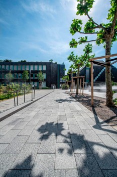 Langenfeld (D), Town Hall Square, Umbriano textured, Grey granite-white and Grey-anthracite.