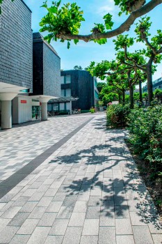 Langenfeld (D), Town Hall Square, Umbriano textured, Grey granite-white and Grey-anthracite.