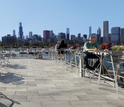 Chicago (USA), Shedd Aquarium, Umbriano Grey granite-white textured.